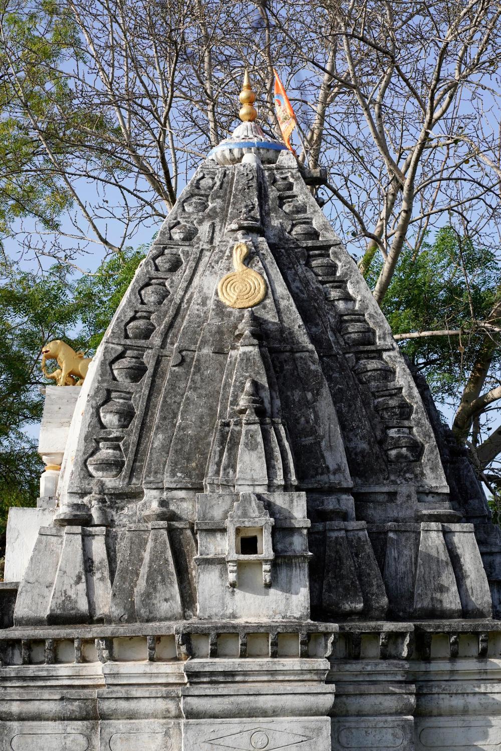 Ram temple in village Gangli in Madhya Pradesh that submerges partially in the Sardar Sarovar Dam waters, Photo credit_ Rohit Jain for Oral History Narmada(2)