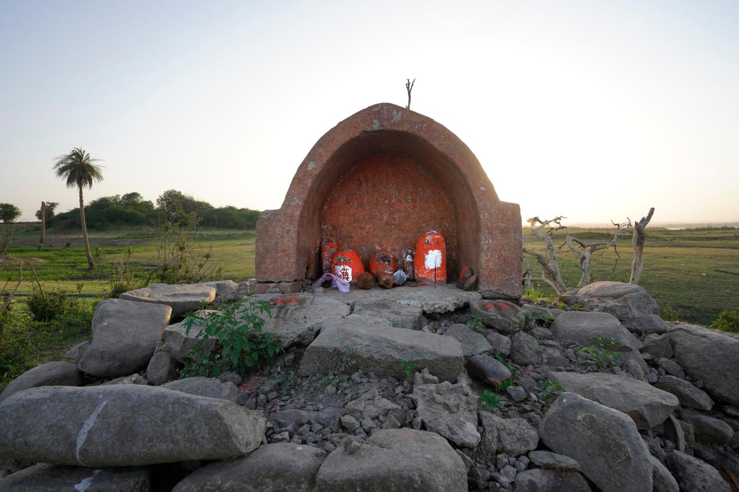 Remnants of the place of worship of Bhilet Baba, deity worshipped by adivasi community in village Sondul, Madhya Pradesh, Photo credit_ Rohit Jain for Oral History Narmada